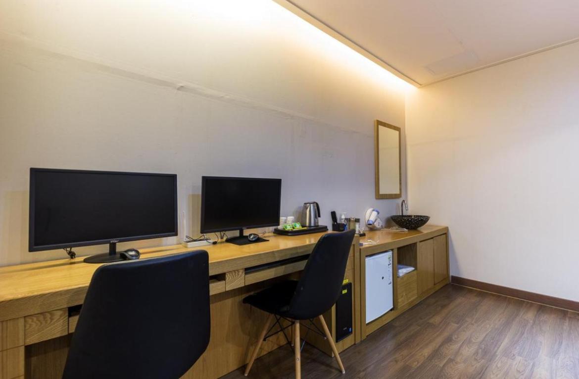 Daesan Hotel Seosan Exterior foto