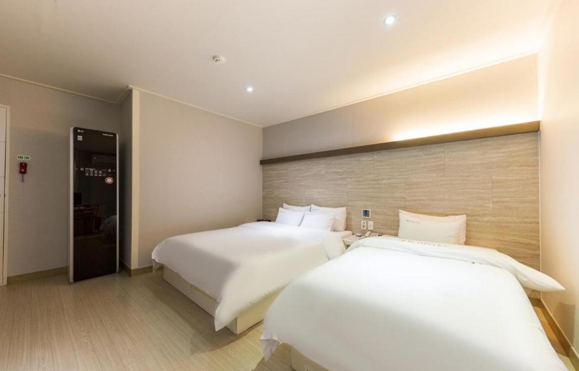 Daesan Hotel Seosan Exterior foto
