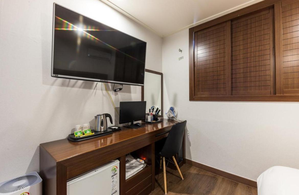 Daesan Hotel Seosan Exterior foto