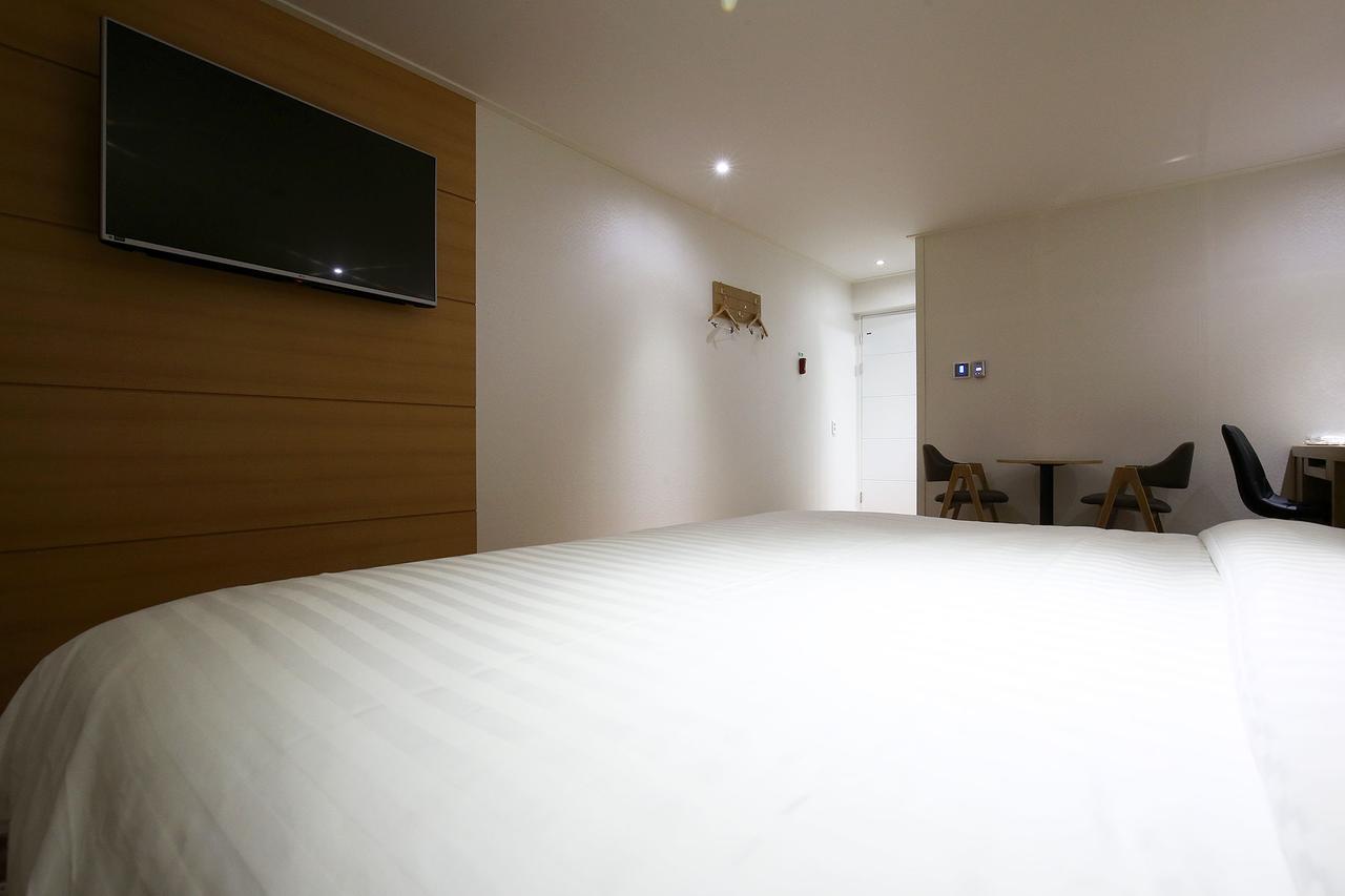 Daesan Hotel Seosan Exterior foto